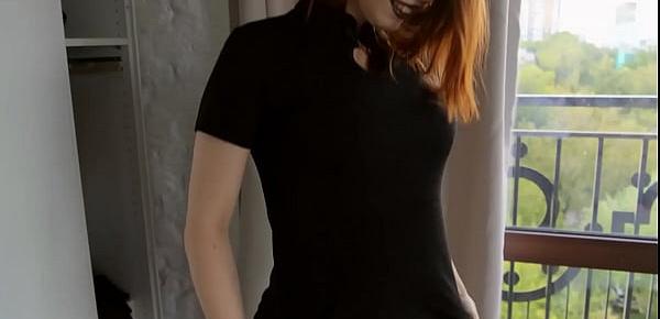 trendsRedhead beauty takes big cock POV